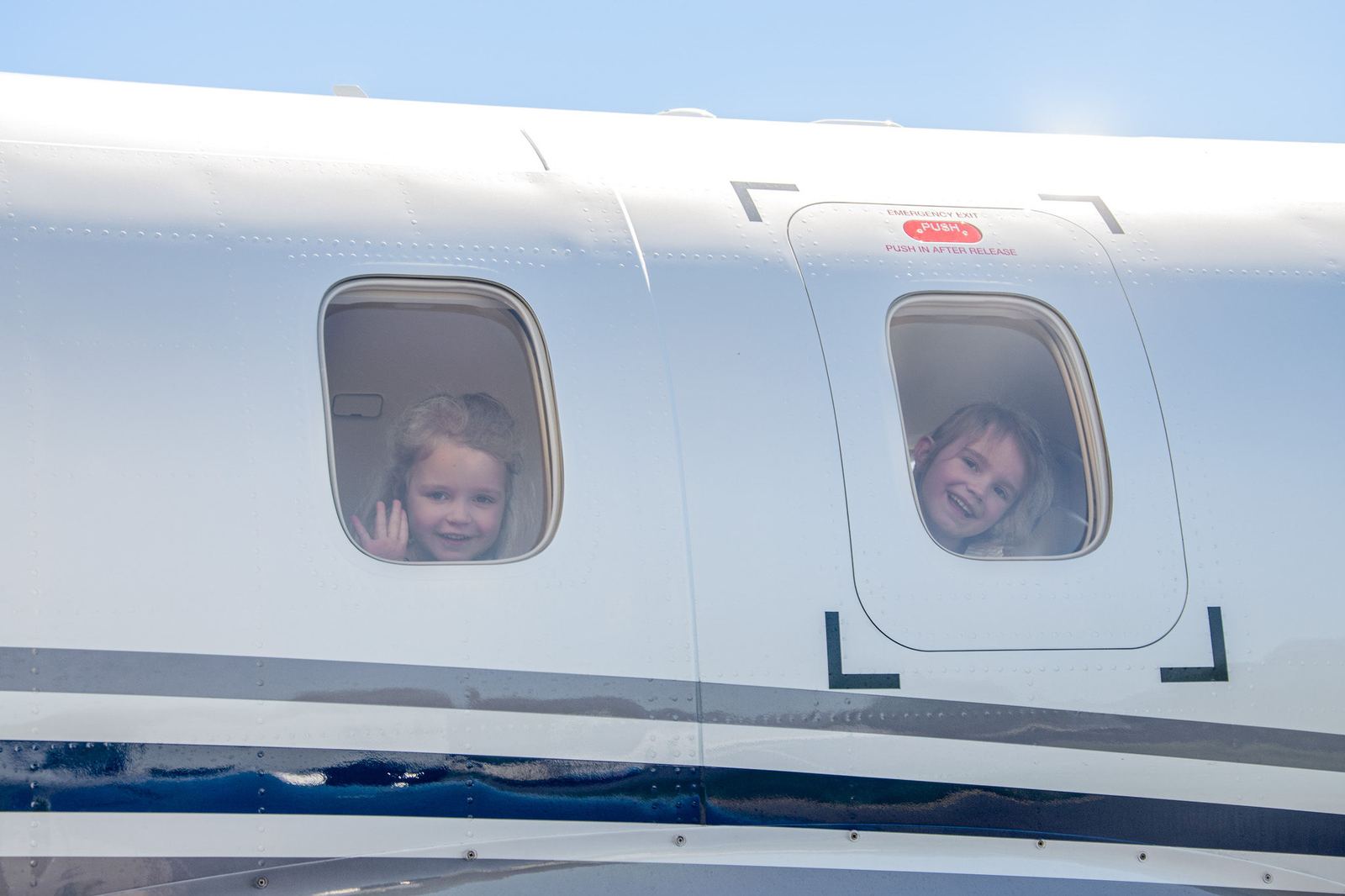Enfants aux hublots d'OH-VAD